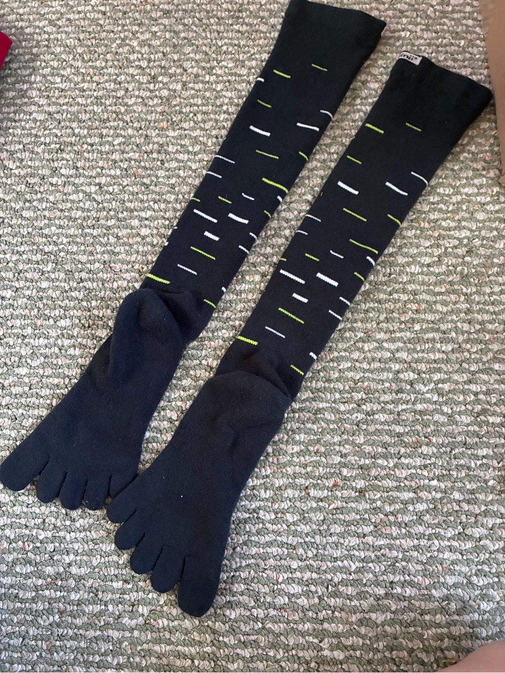 😎 Injunji Snow Socks - Picture 6 of 9